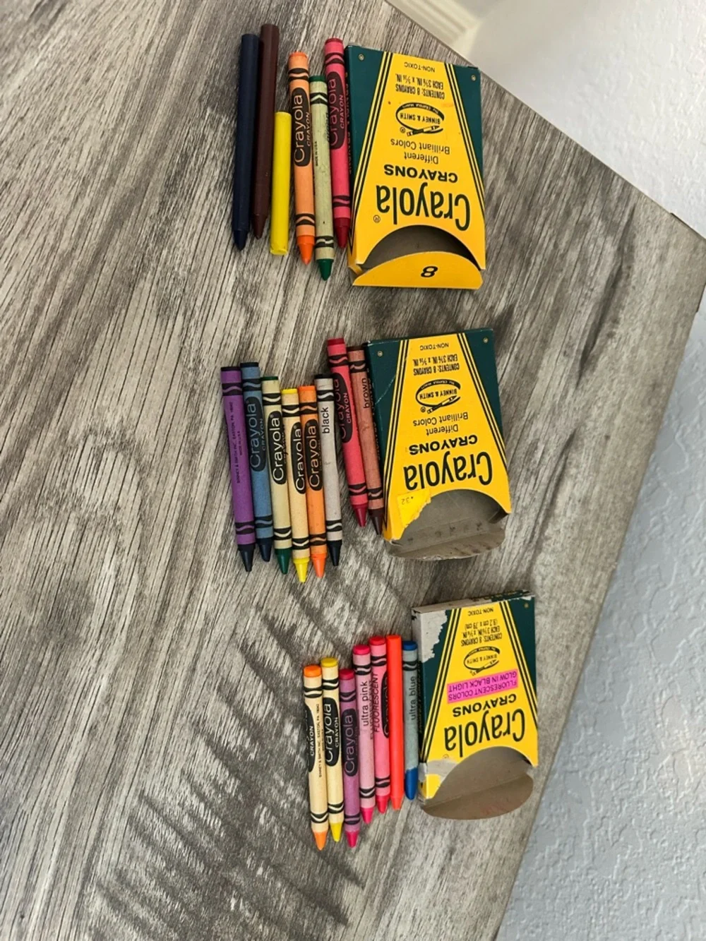 Vintage‎ Crayola Crayons and Fluorescent Crayons
